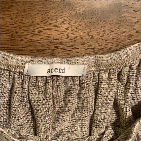 Acemi Off the Shoulder Long Crop - Picture 4 of 5